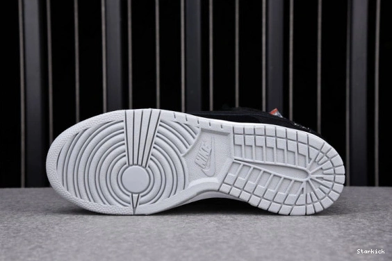 Toy SB Dunk Nike (2020) Medicom Low CZ5127-001 0725